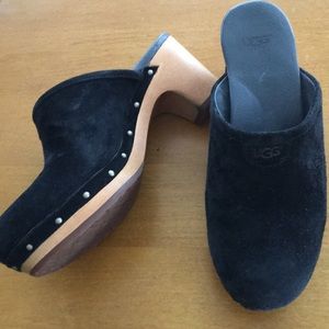 Ugg Abbie style clogs with stud detail size 7